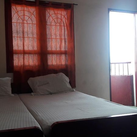 Raamlaxmi guest house Chennai Extérieur photo