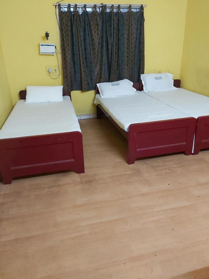 Raamlaxmi guest house Chennai Extérieur photo